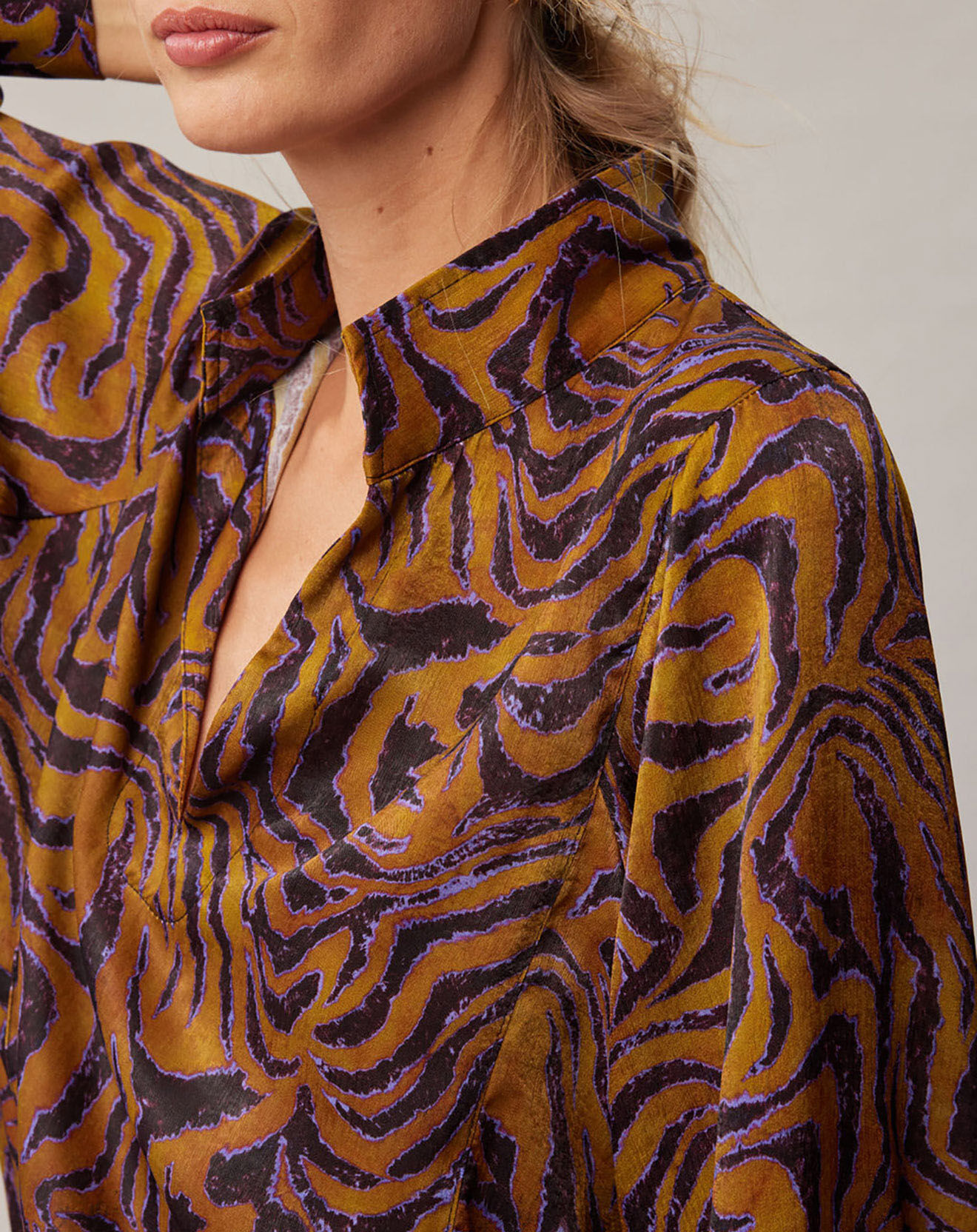 Lauren Vidal Blouse fluide Lizy imprimée ocre/violet