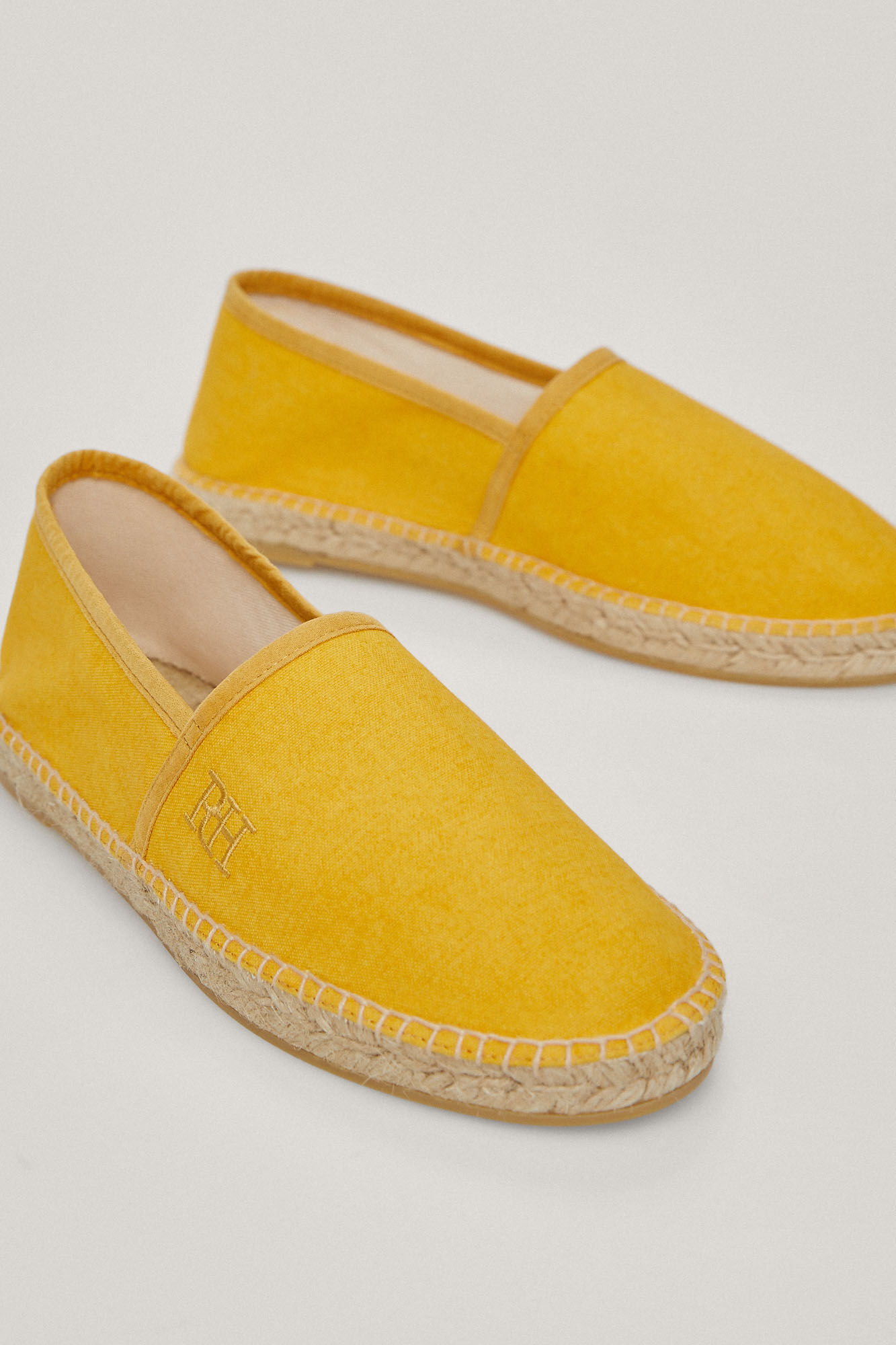 Cabresto de tecido e couro - Amarelo