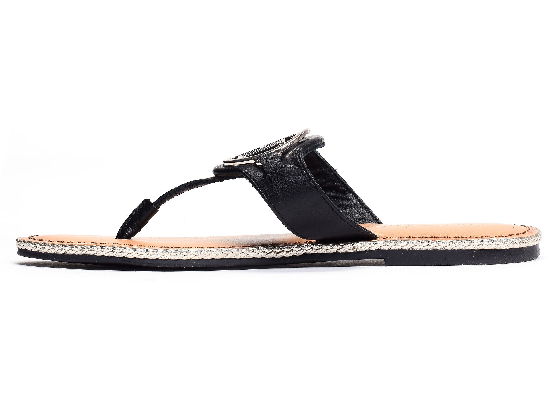Essential leather flat sandal 5620 noir