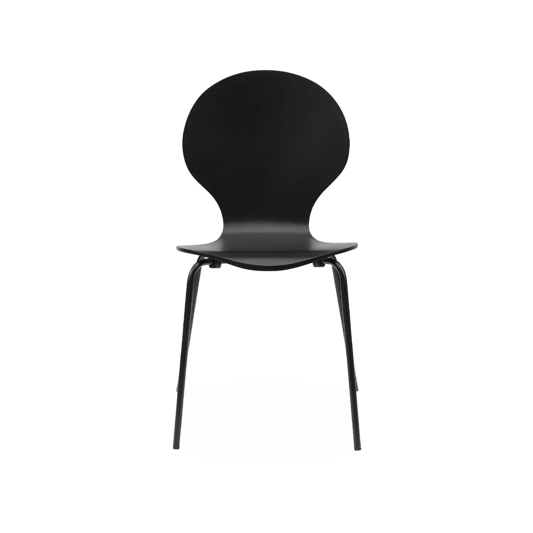 Lot de 4 chaises noires rétro empilables. Bois d'hévéa et contreplaqué. Pieds en acier. Naomi. L 43 x p 48 x h 87cm