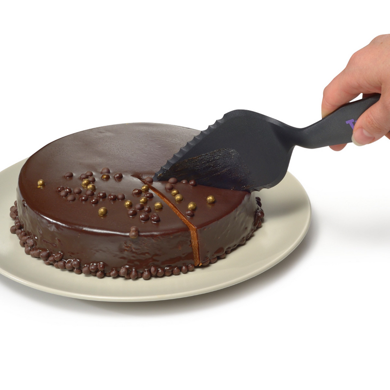 Torten- und Kuchenset (3) Der Tortenbehälter mit dem Twist mit Tortenheber und Schneidunterlage - überall Kuchengenuss