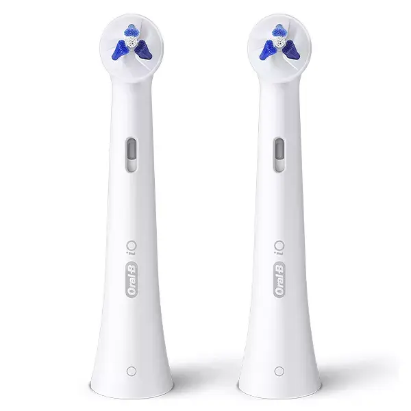 Escovas de dentes Oral-B iO Specialized Clean, pacote com 2 unidades.