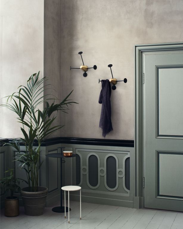 Gubi Mategot Coatrack wandkapstok zwart