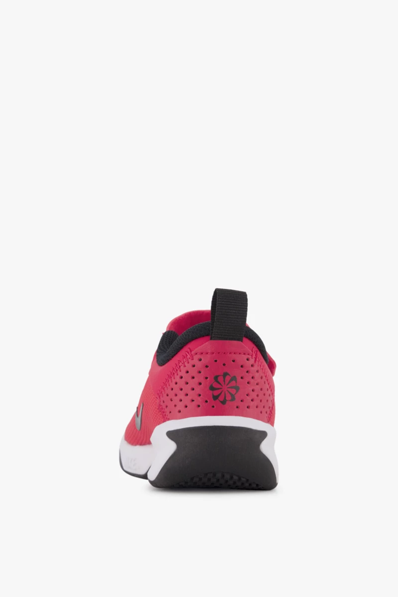 Nike Omni Multi-Court Kinder Sneaker