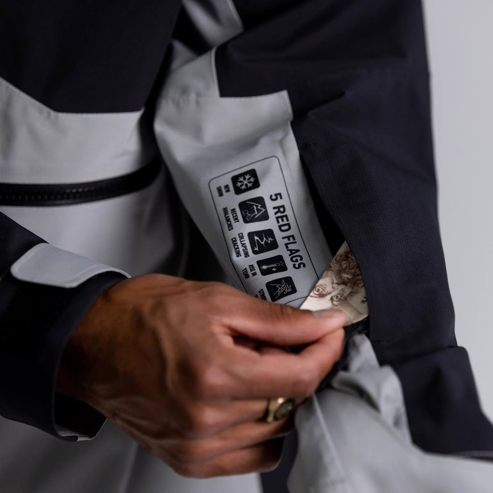 Jones MTN Surf Anorak M's