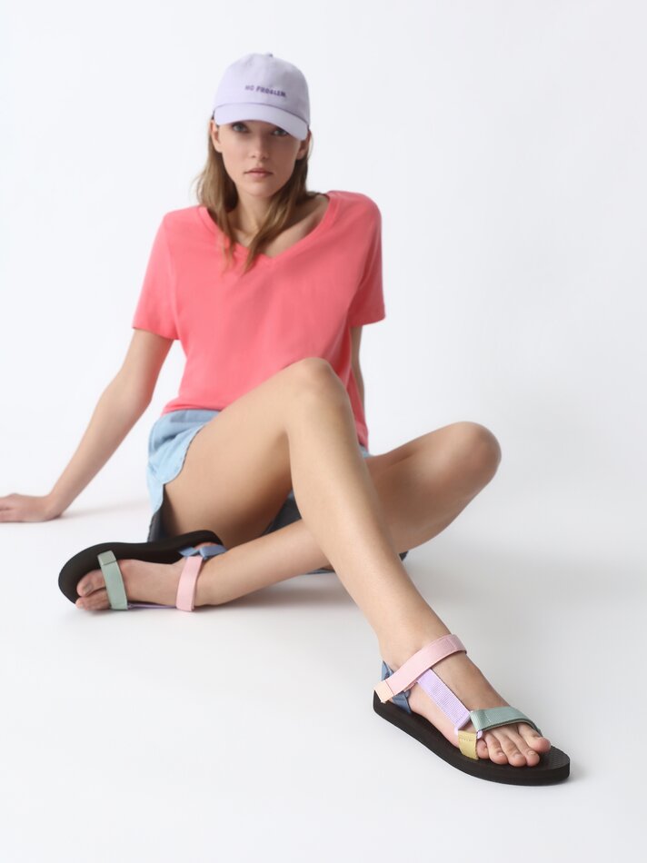 Sandália esportiva - Combinada