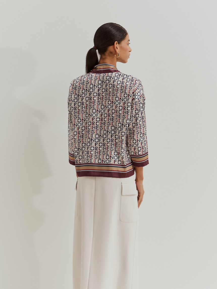 Blusa estampada com laçada