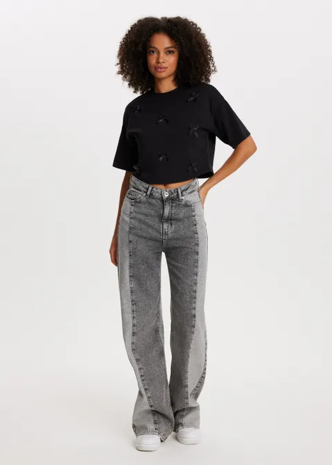 Cropped t-shirt met strikjes zwart (ZWART)