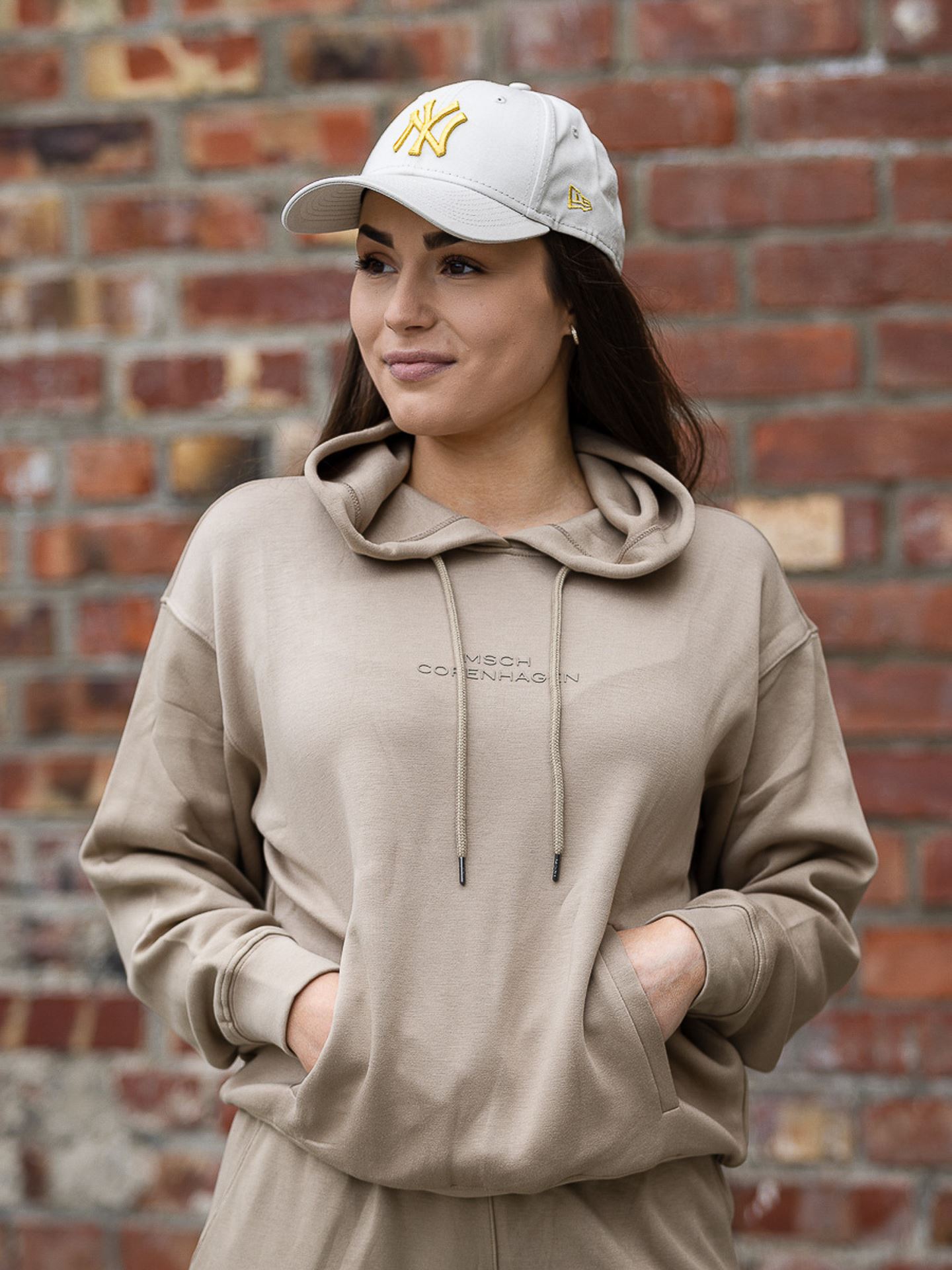 Ima Q Logo Hood Sweatshirt