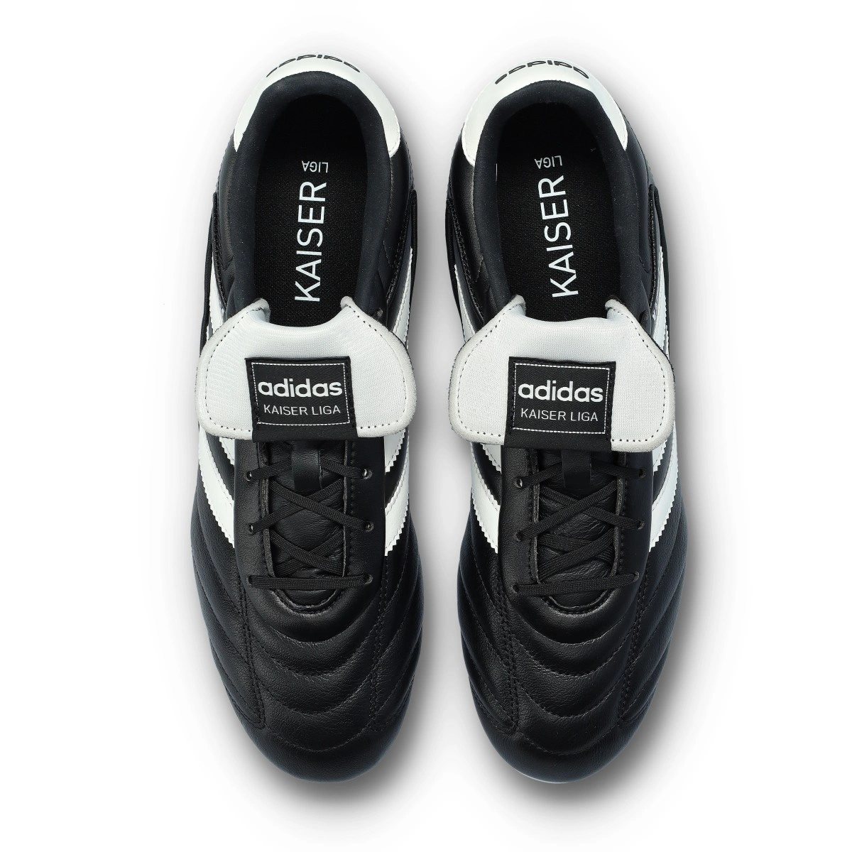 Chuteira adidas Kaiser Liga 2