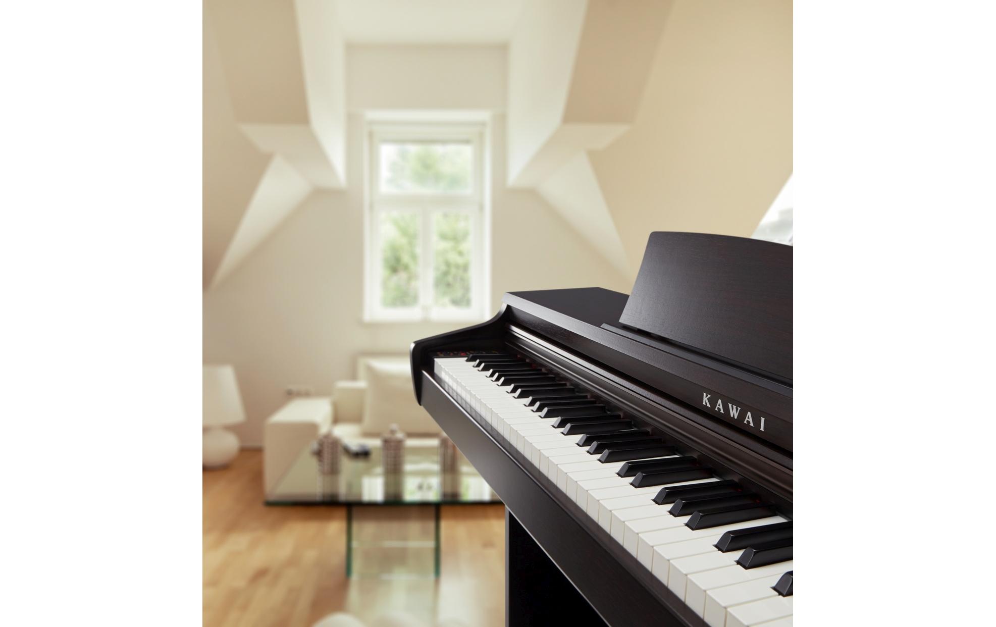 E-Piano KDP-120 – Schwarz<br>Digitalpiano mit Flügelanschlag und -ton sowie Bluetooth- und USB-Anschlussmöglichkeit