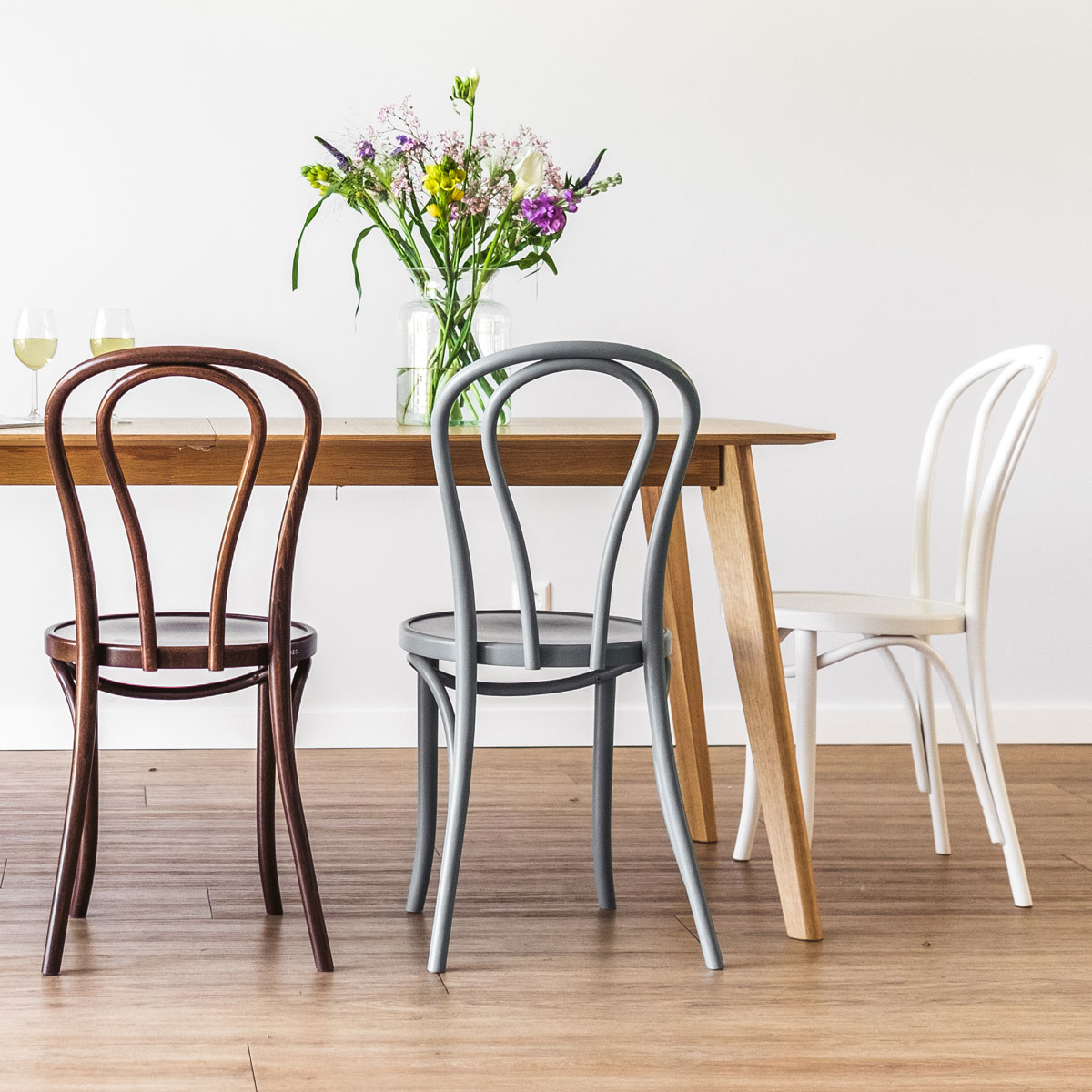 Houten bistrostoel Vienna Thonet No. 18 - grijs