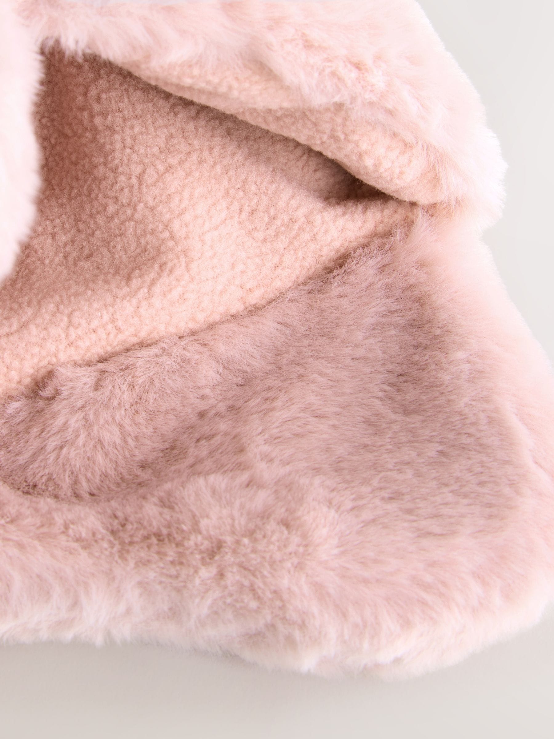 Pink Faux Fur Bear - Baby pilotenmuts (0mnd -2jr)