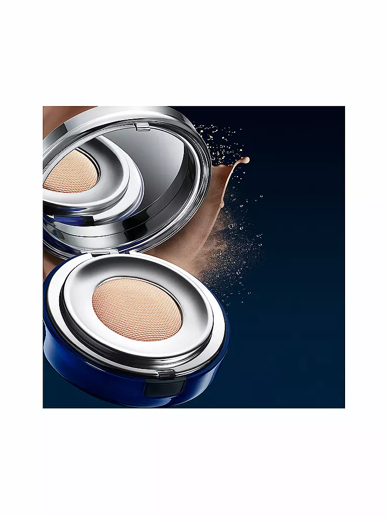 LA PRAIRIE Skin Caviar Essence in Foundation SPF25 (58 Pure Ivory) beige