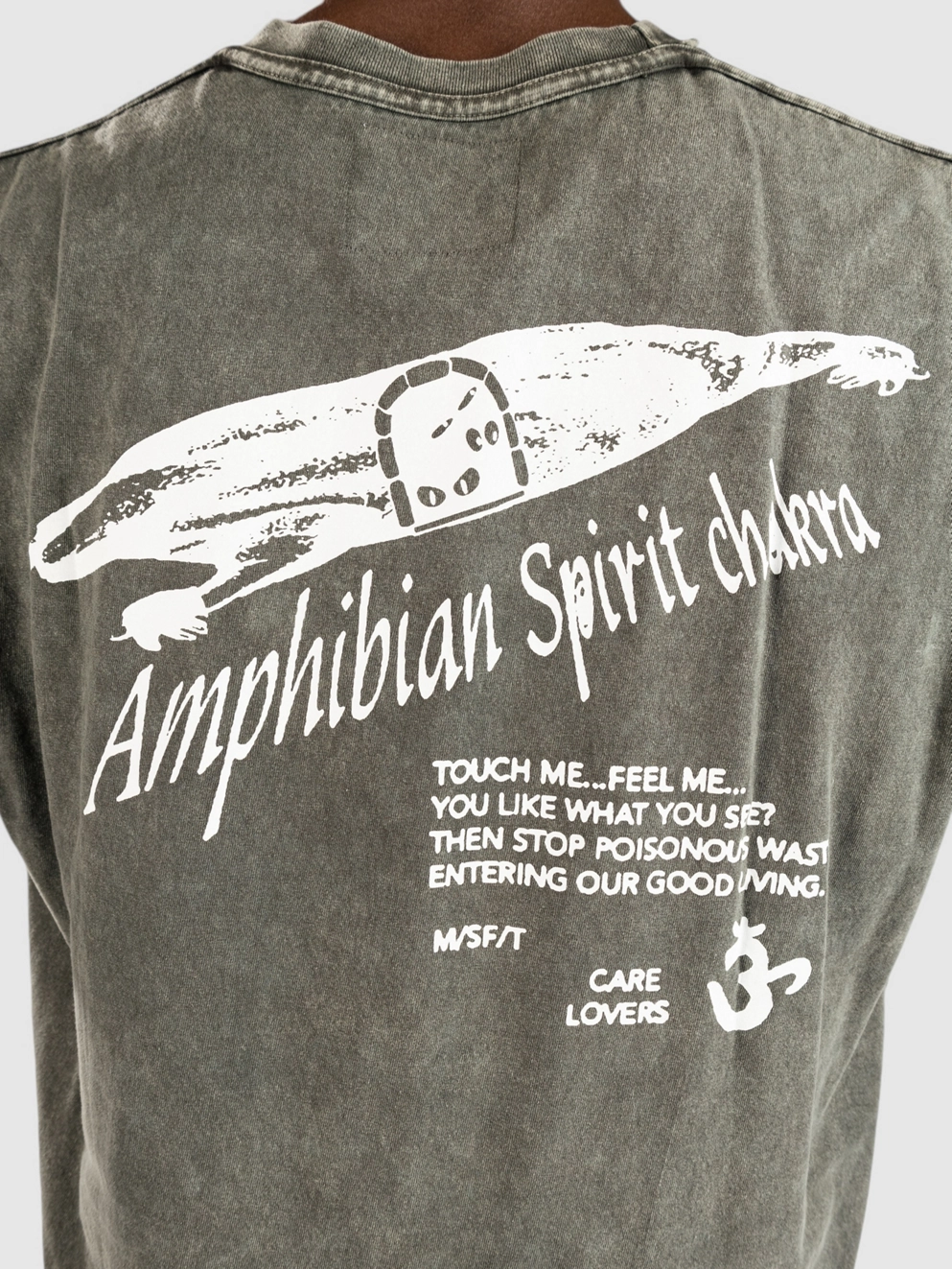 Misfit Shapes Amphibian Spirits T-Shirt pigment green