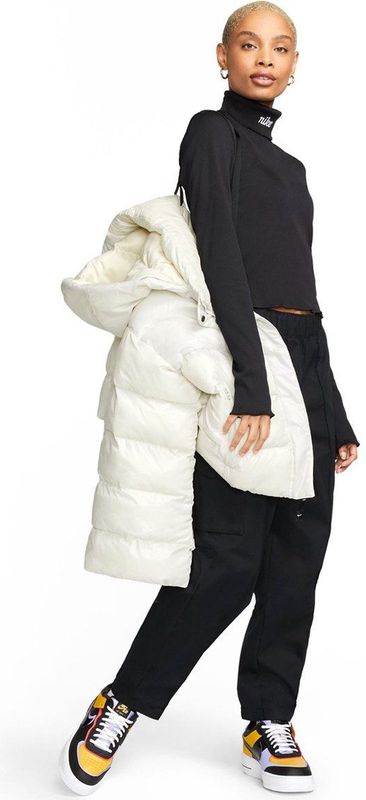 Nike Dames Therma-fit City Series Hooded Jacket Maat S Vrouw