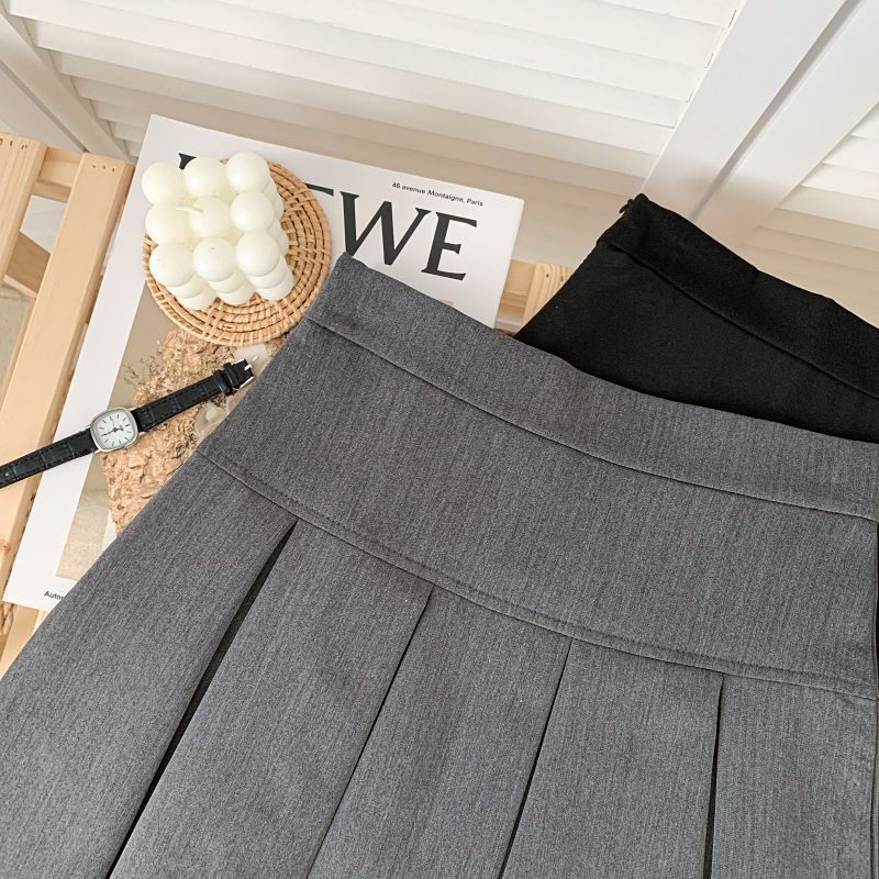 Babique - Minirok met hoge taille en plooien