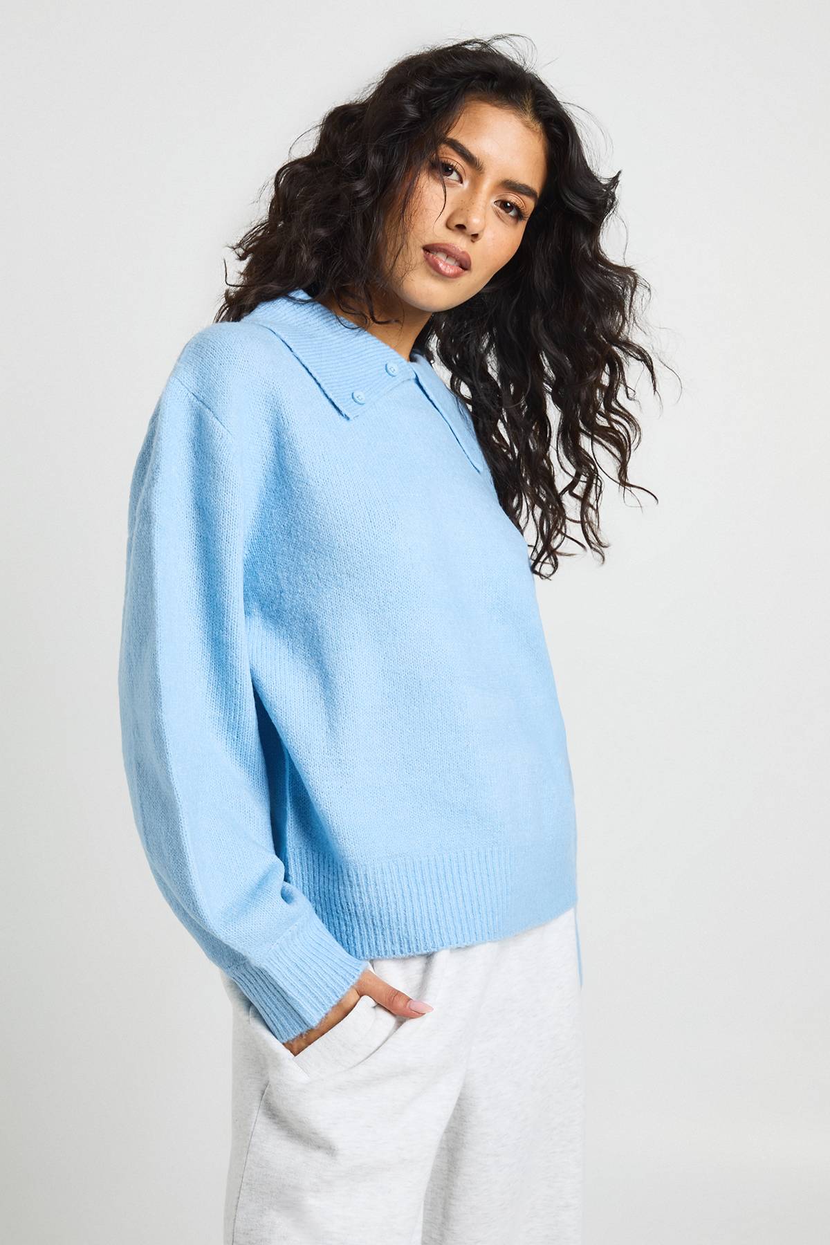 boohoo Pull tricoté oversize en maille douce à détails de col
