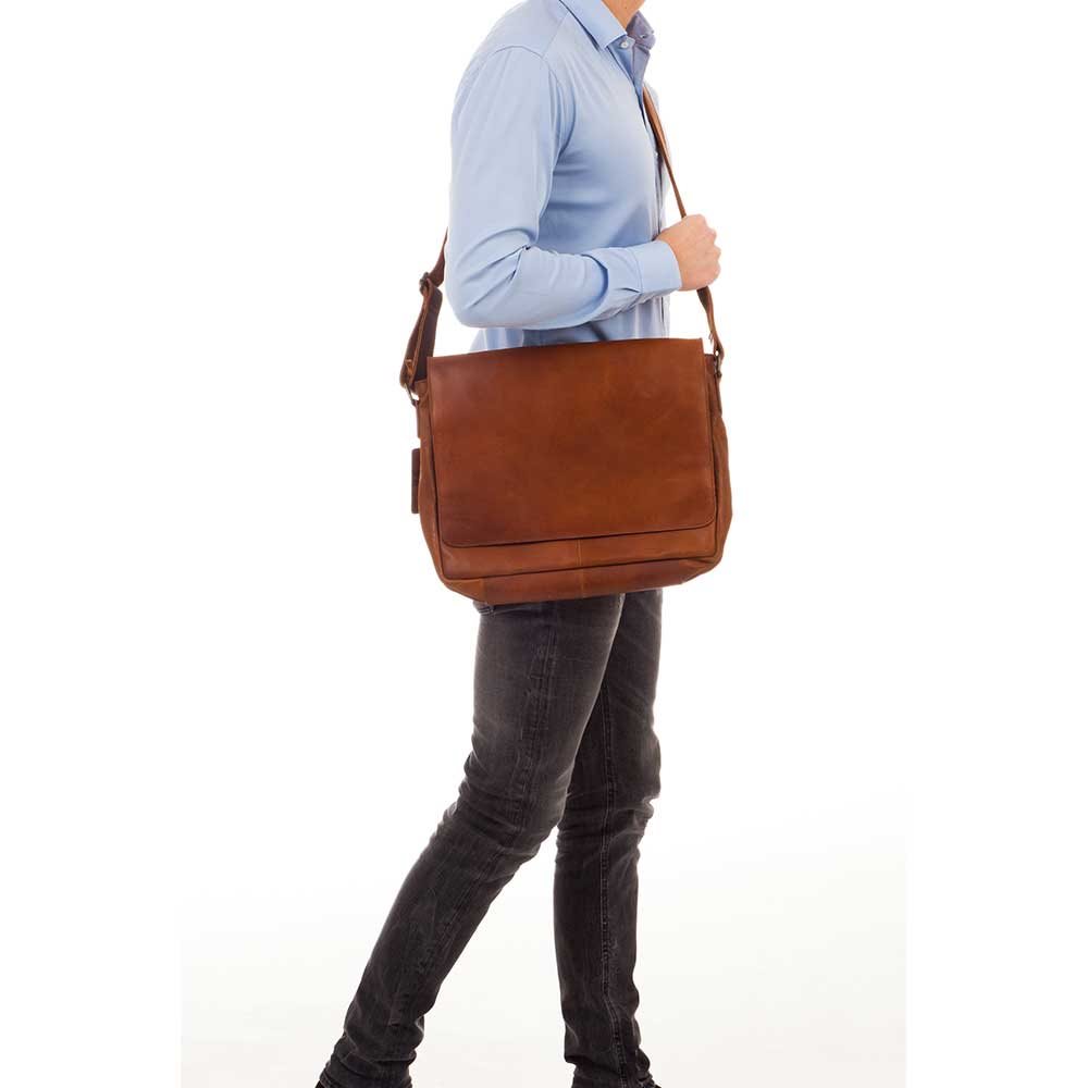 Burkely Vintage Juul Messenger Bag cognac