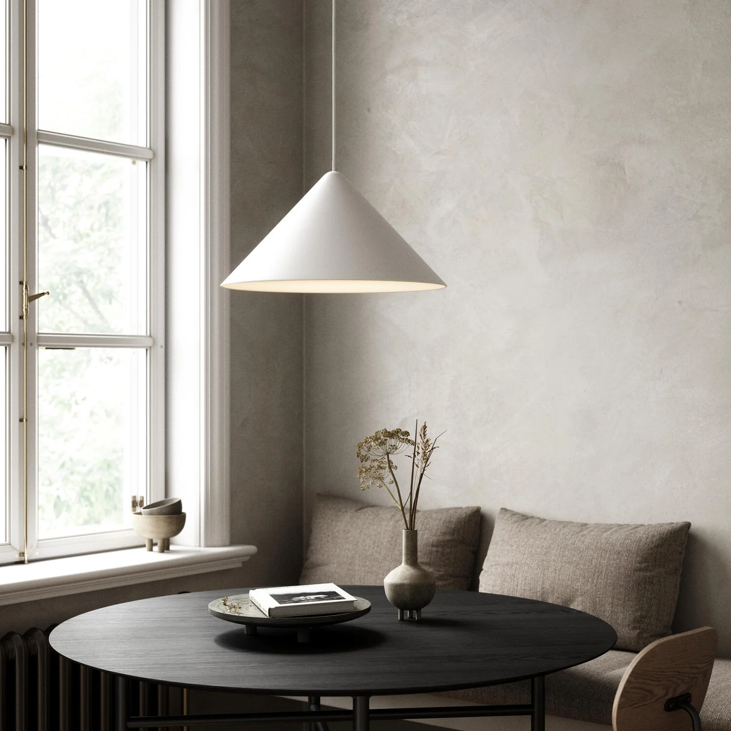 Design For The People  Nono pendel, hvid - Ø49 cm.