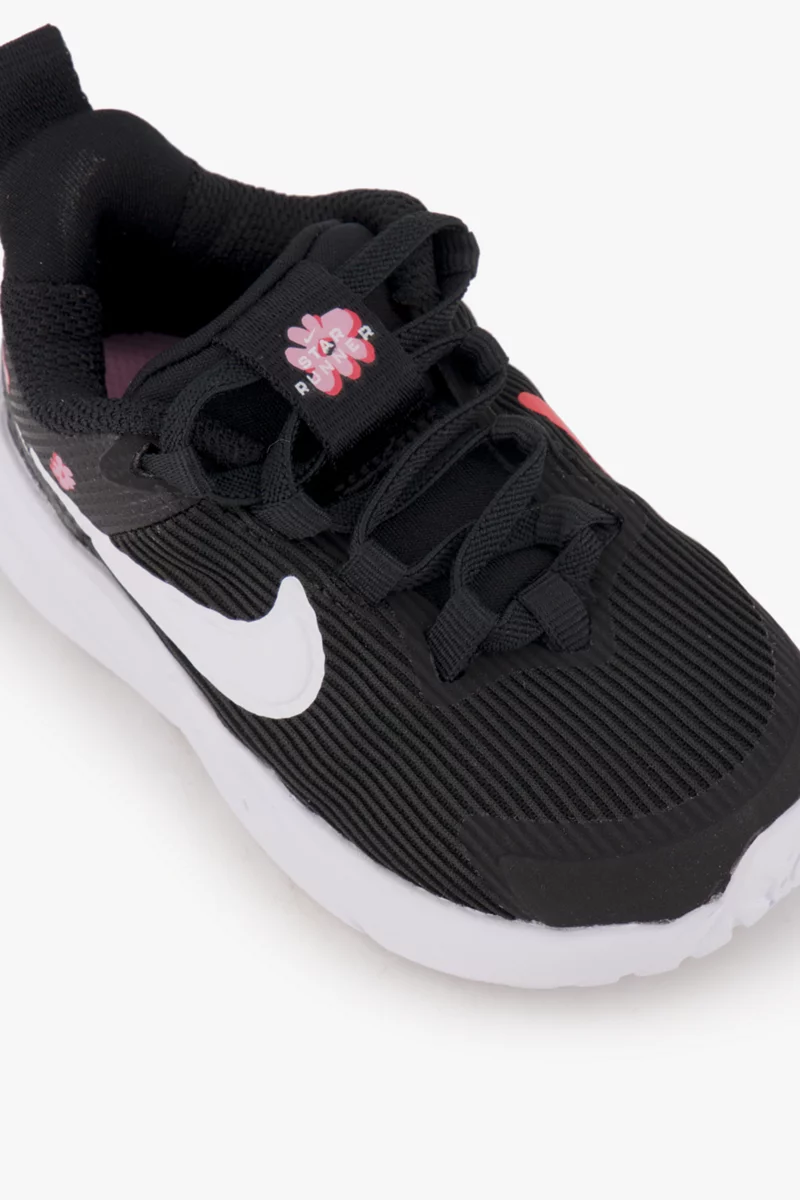 Nike Star Runner 4 NN SE Kleinkind Laufschuh