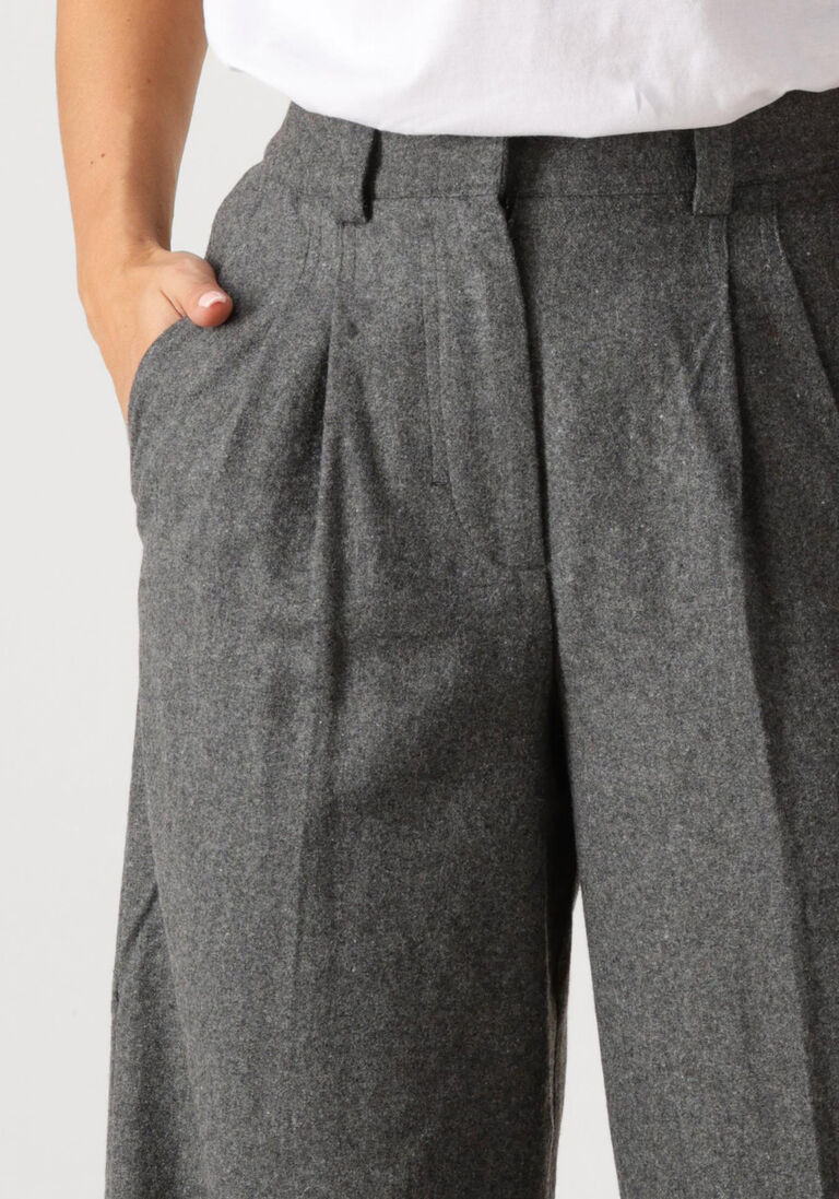 grijze second female wijde broek milea trousers