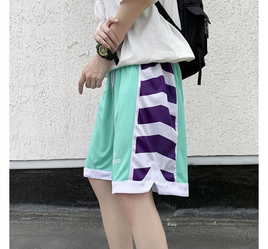 Urtishia - Gestreepte basketbalshorts