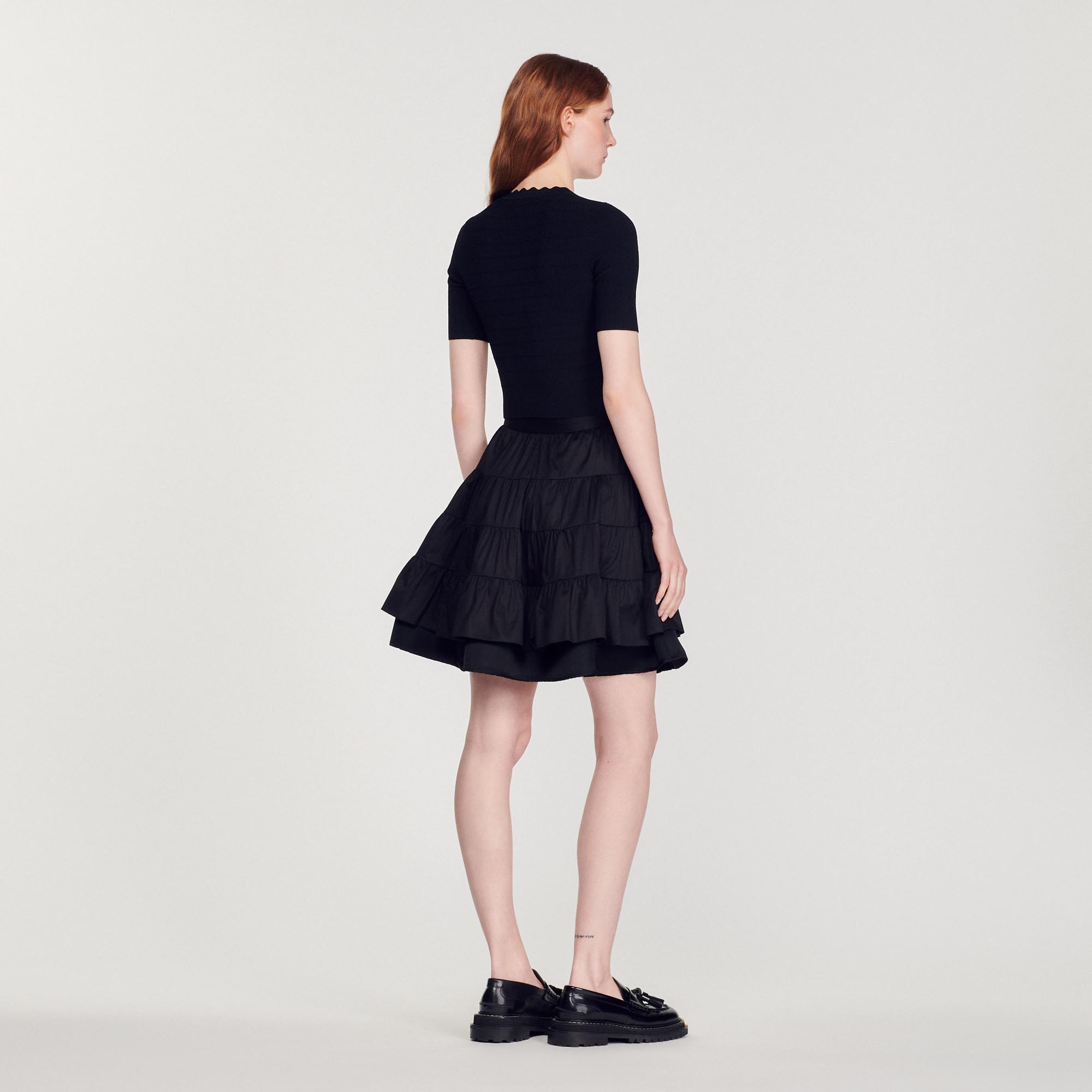 Pull en maille et boutons fantaisie