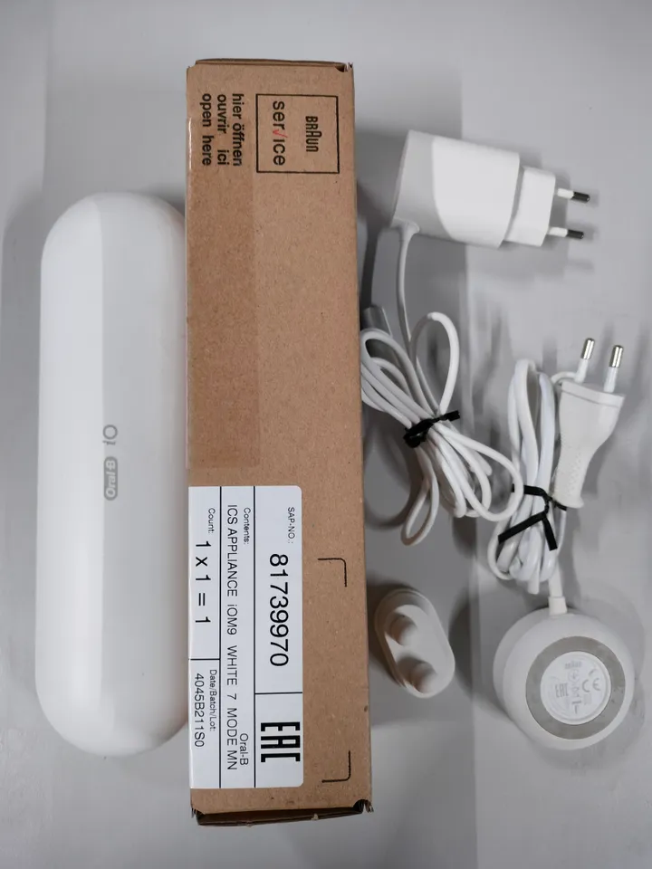 [OUTLET] - Oral-B Eltandbørste iO 9 White