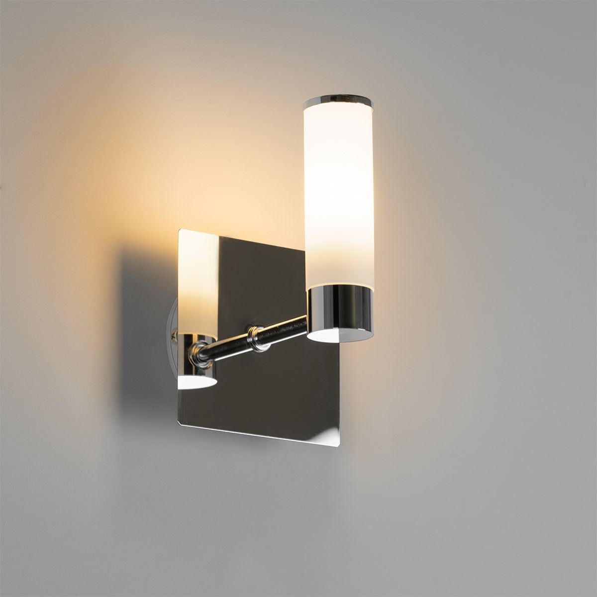 Moderne badkamer wandlamp chroom IP44 - Bath