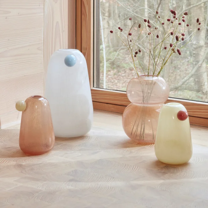 OYOY - Lasi Vase small, H 23 cm, taupe