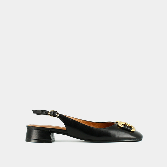 Ballerines slingback à bouts carrés et détails dorés  en cuir noir