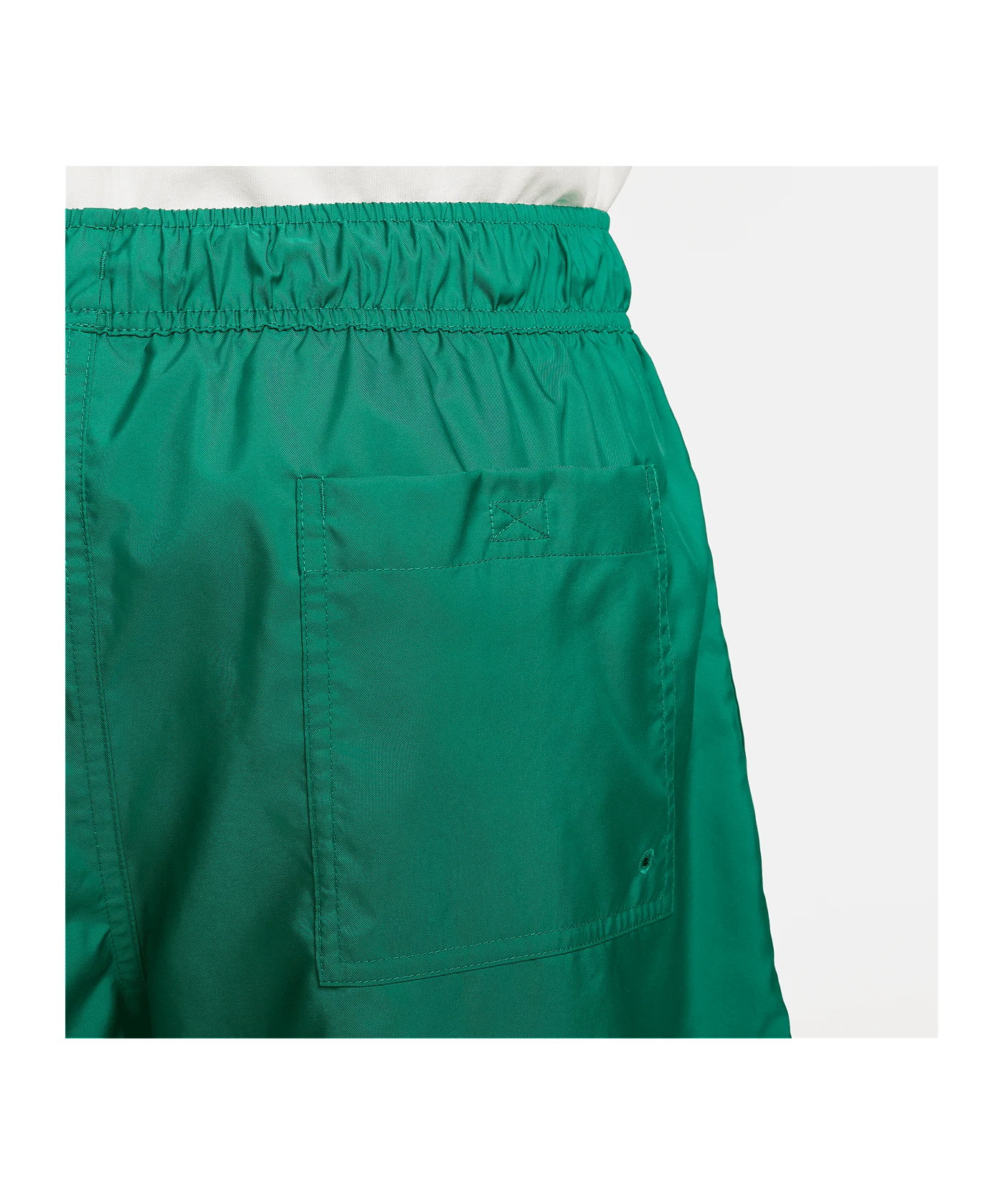 Nike Club Woven Flow Short Grün F365