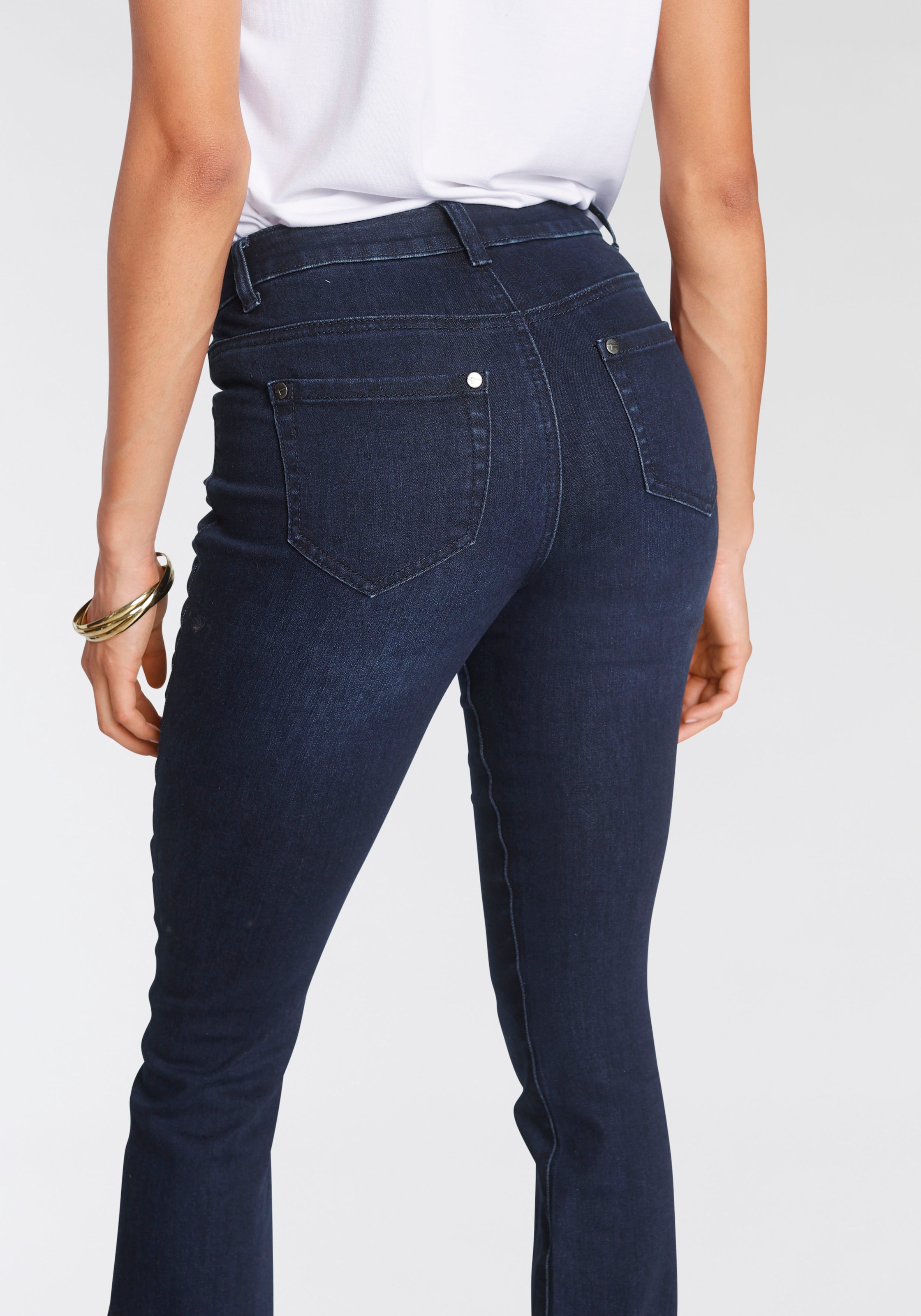 Tamaris Bootcut-Jeans , normale Leibhöhe,  Bootcut,  mit ausgestelltem Bein