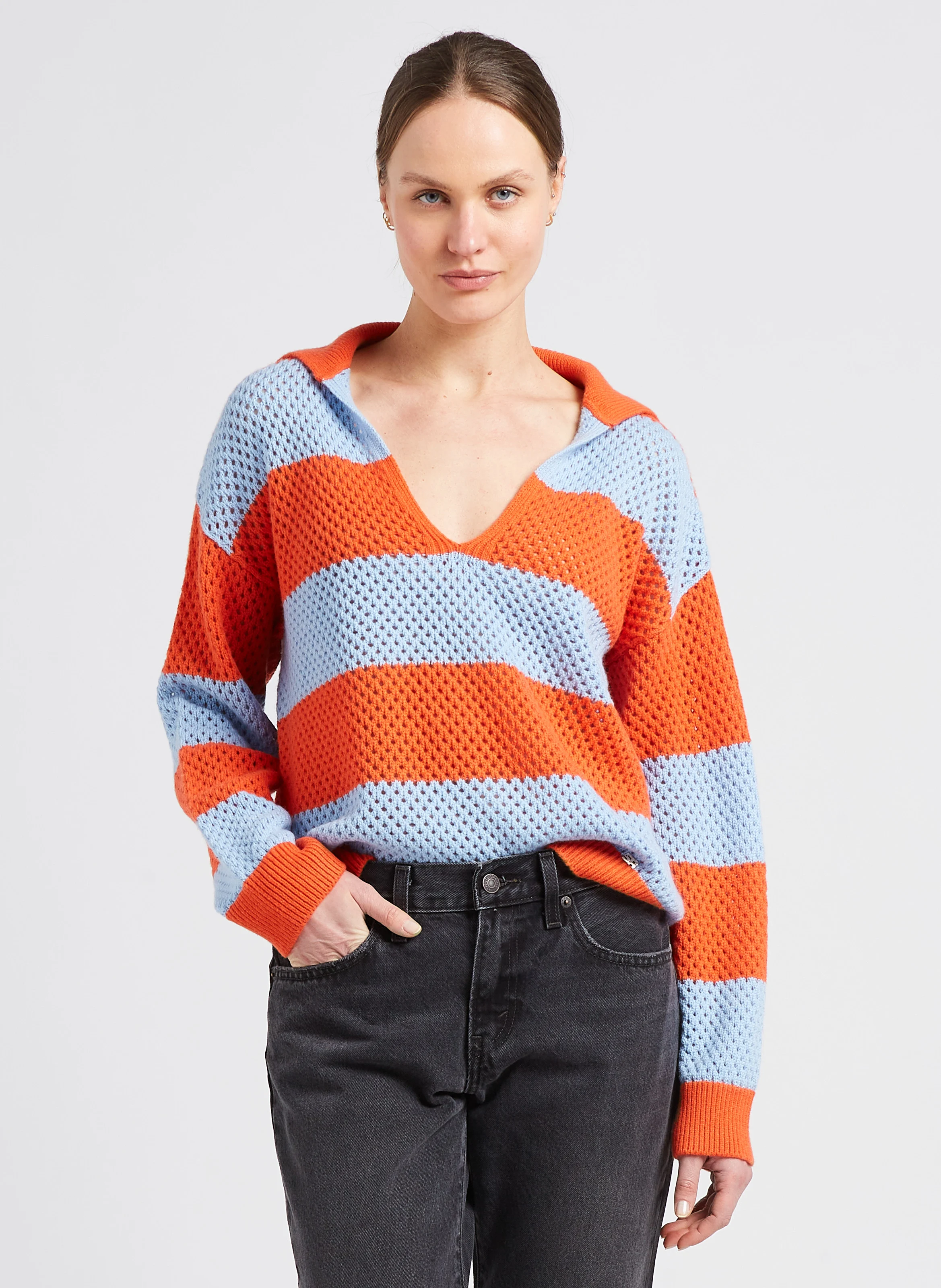 Pull col V rayé en cachemire mélangé| Orange