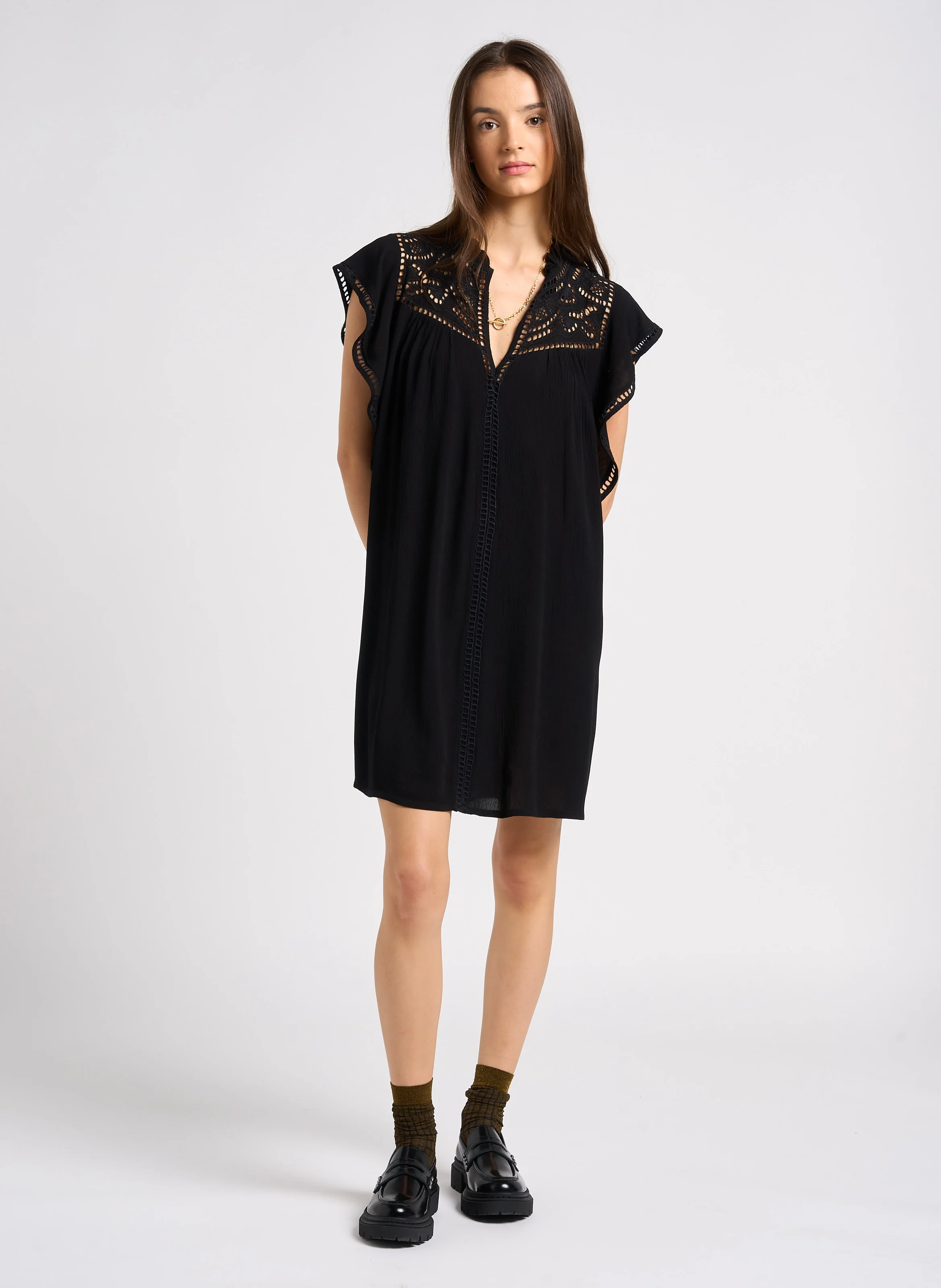 MARGOT - Robe courte brodée en coton | Noir
