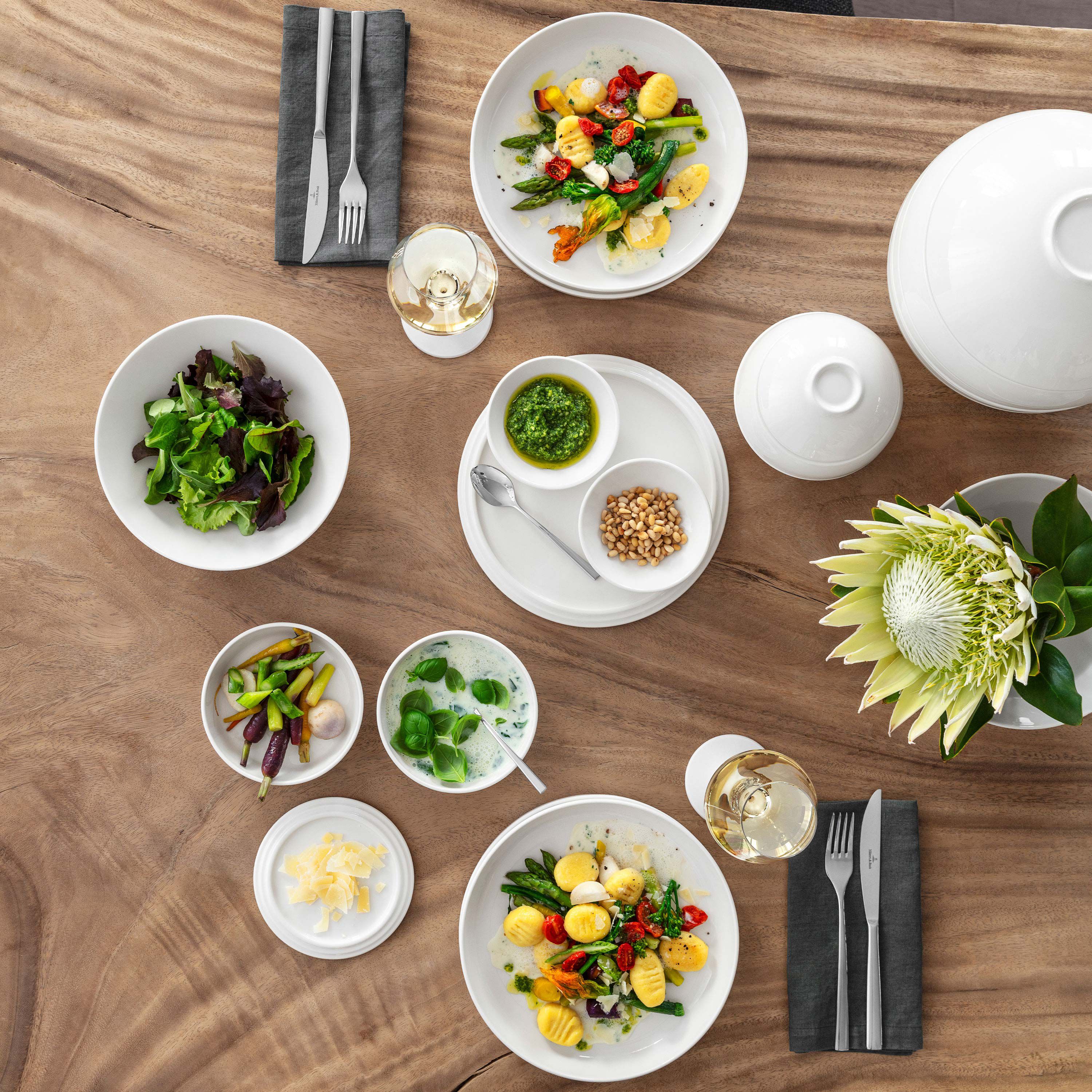 La Boule Dinnerware set White, Premium Porcelain