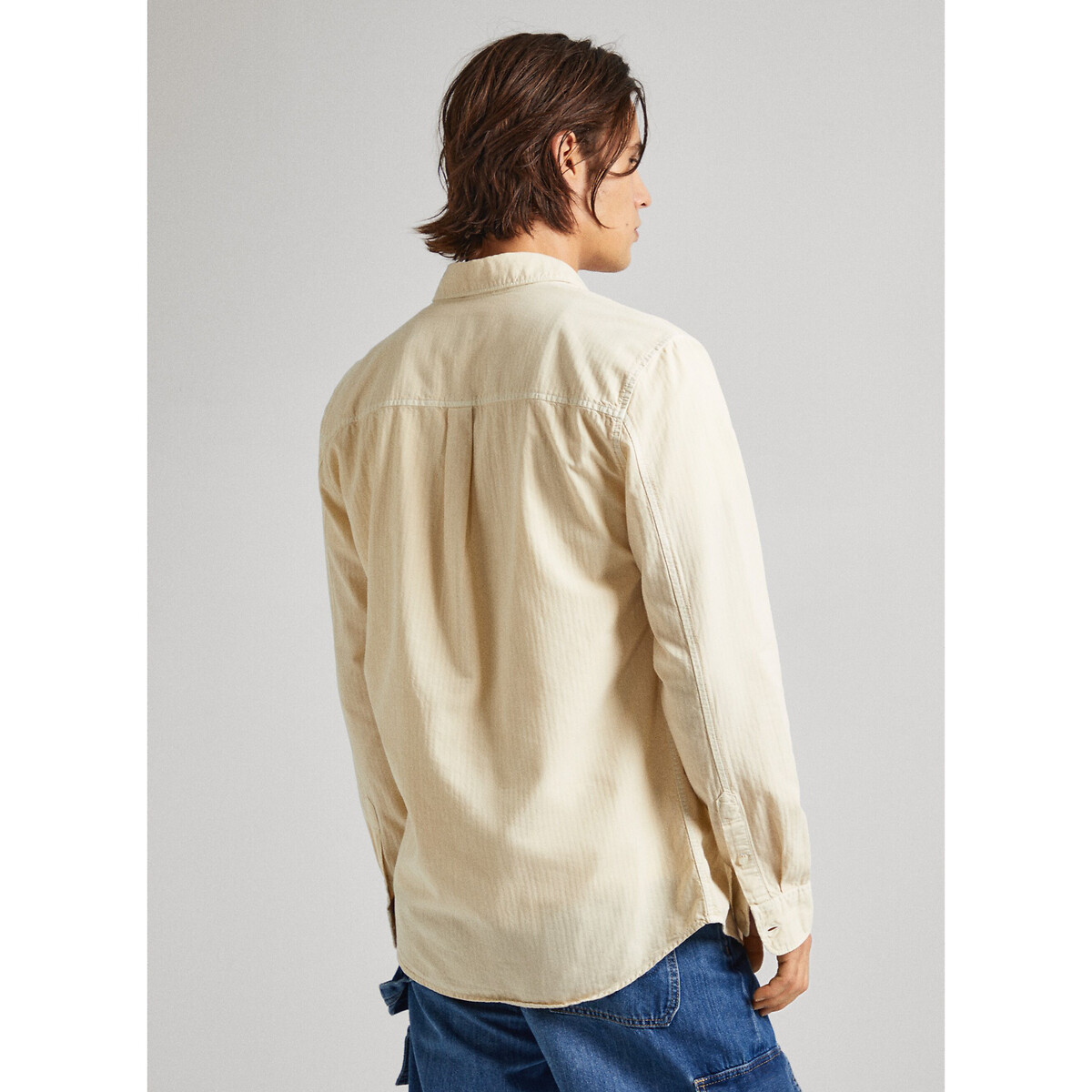 PEPE JEANS<br>Camisa reta lisa com colarinho abotoado