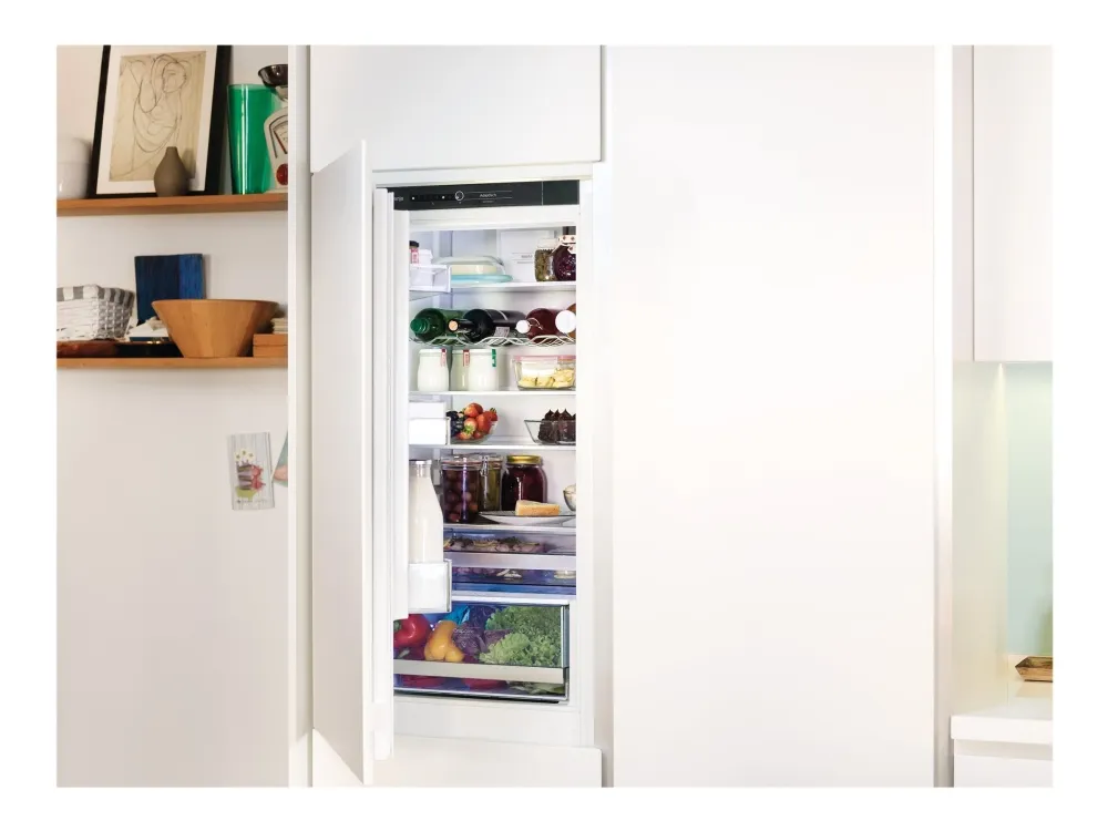Gorenje NRKI4182A1 - Køleskab/fryser - bund-fryser - til indbygning - niche - bredde: 56 cm - dybde: 56 cm - højde: 177.5 cm - 248 liter - Klasse F - hvid