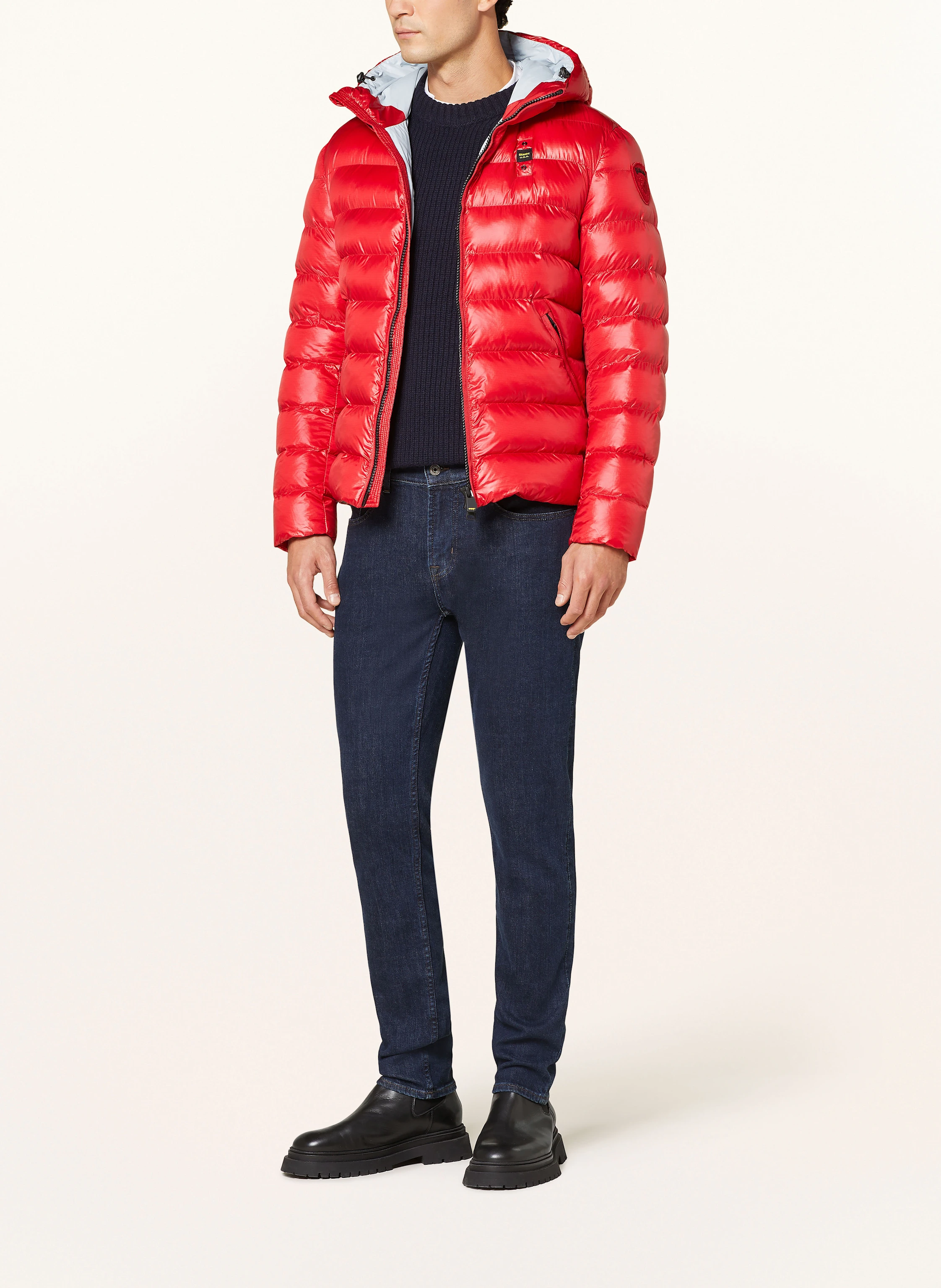 Blauer Steppjacke