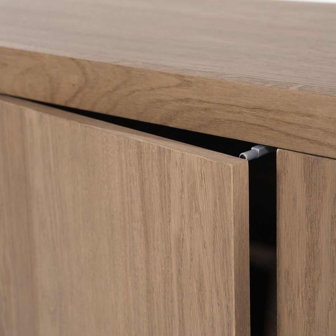 Eleonora Helsinki Lichtbruin Dressoir