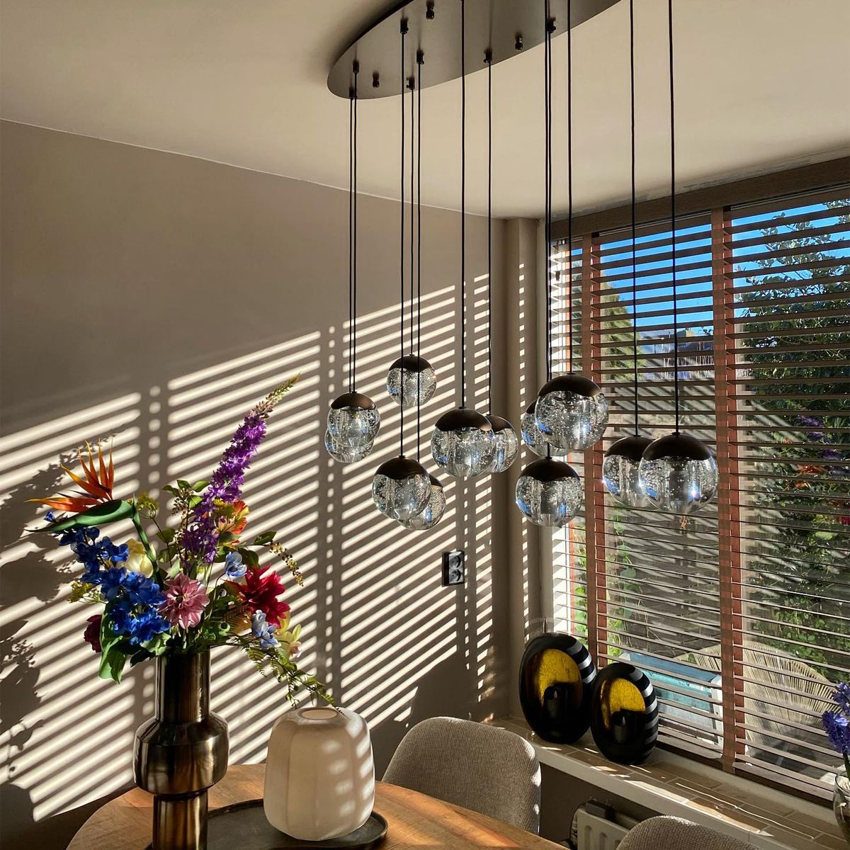Design hanglamp donker brons met helder glas 12-lichts - Inge