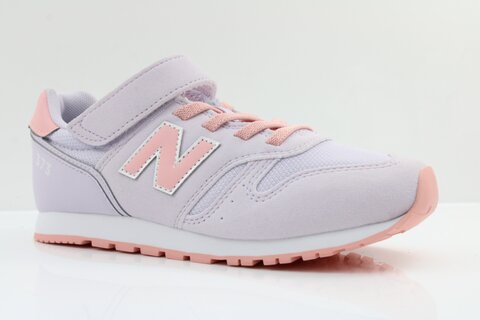 New Balance Sneaker