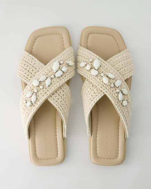 Inuikii Woven Crossed Stones Pantoletten in Beige