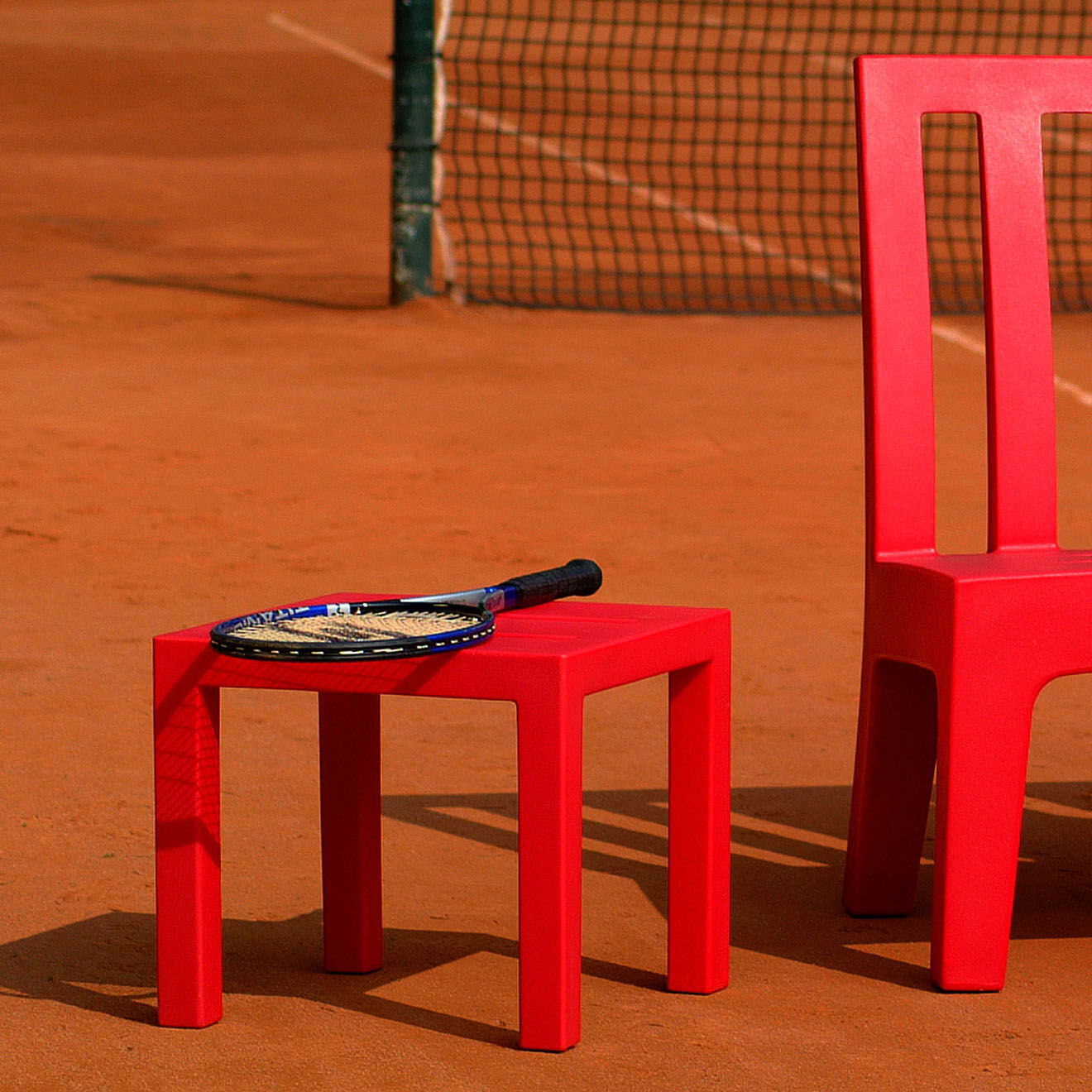 Serralunga Table handy45 design par luisa bocchietto rouge - 45x40x45 cm
