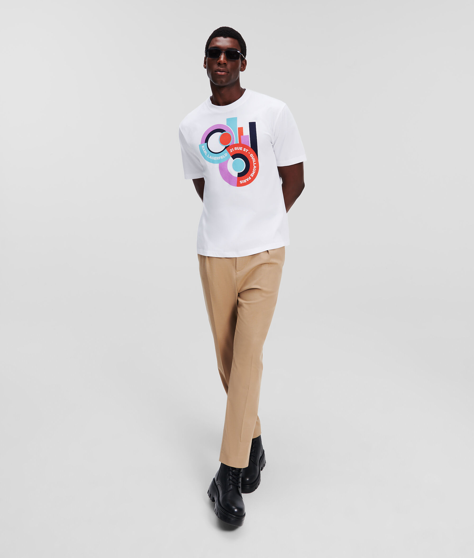 T-SHIRT GRAPHIQUE