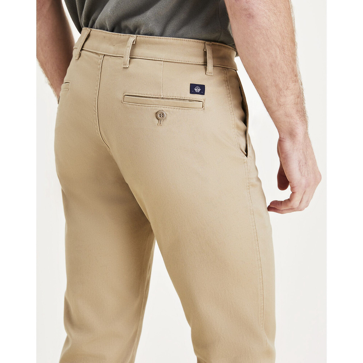 DOCKERS<br>Calça chino slim Original