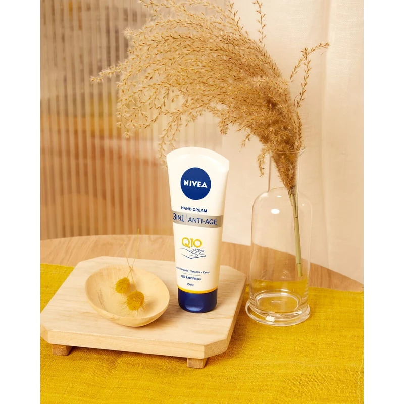 Nivea 3-In-1 Anti-Age Q10 Hand Cream 100 ml