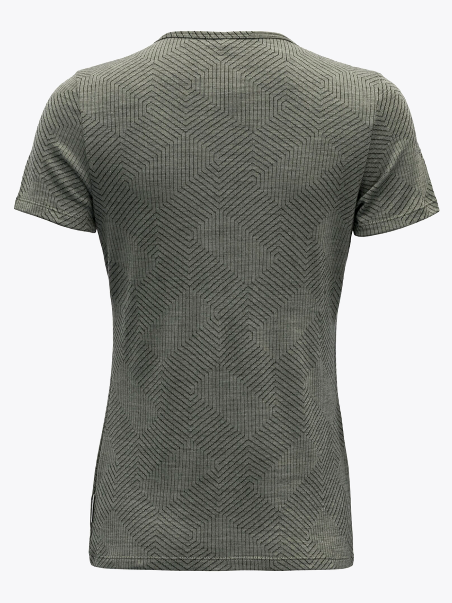 Nipa Tee