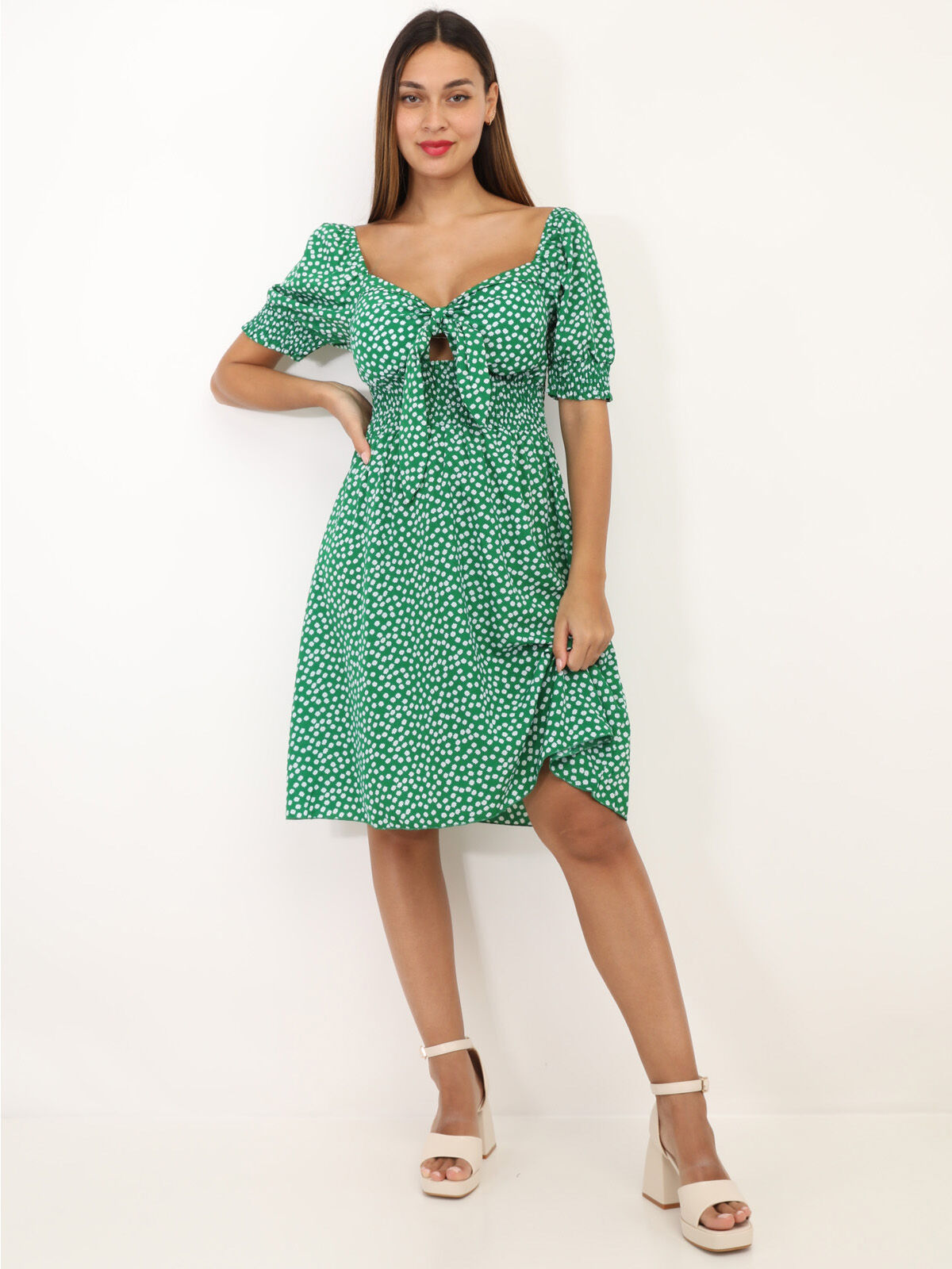 Robe fleurie à manches ballon- Vert